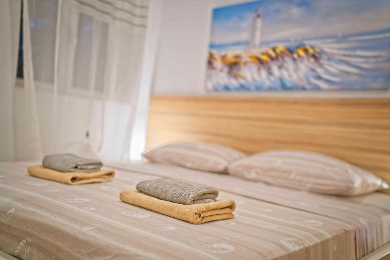 Beach Villa Ema Supetarska Draga Eksteriør billede