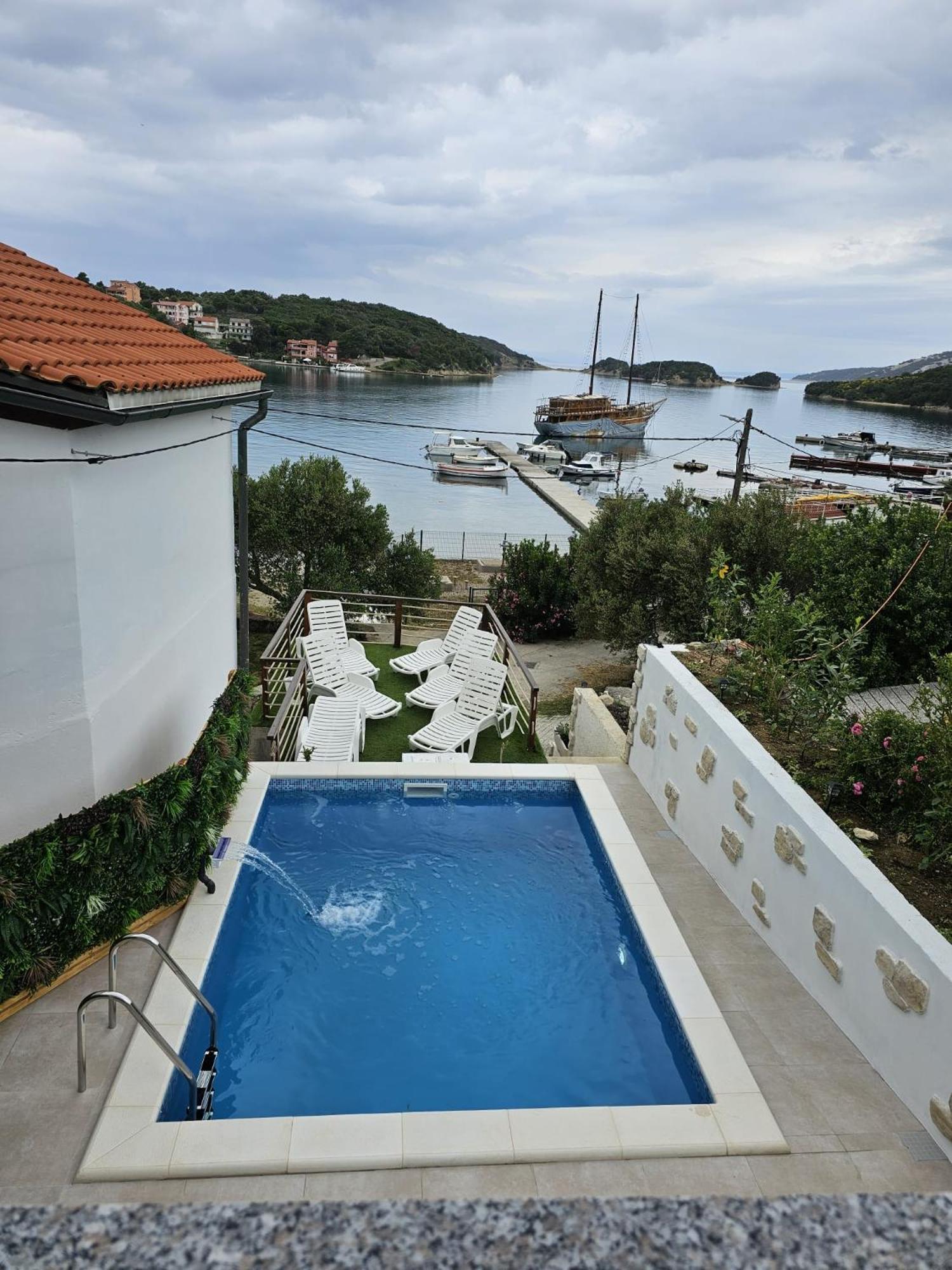 Beach Villa Ema Supetarska Draga Eksteriør billede