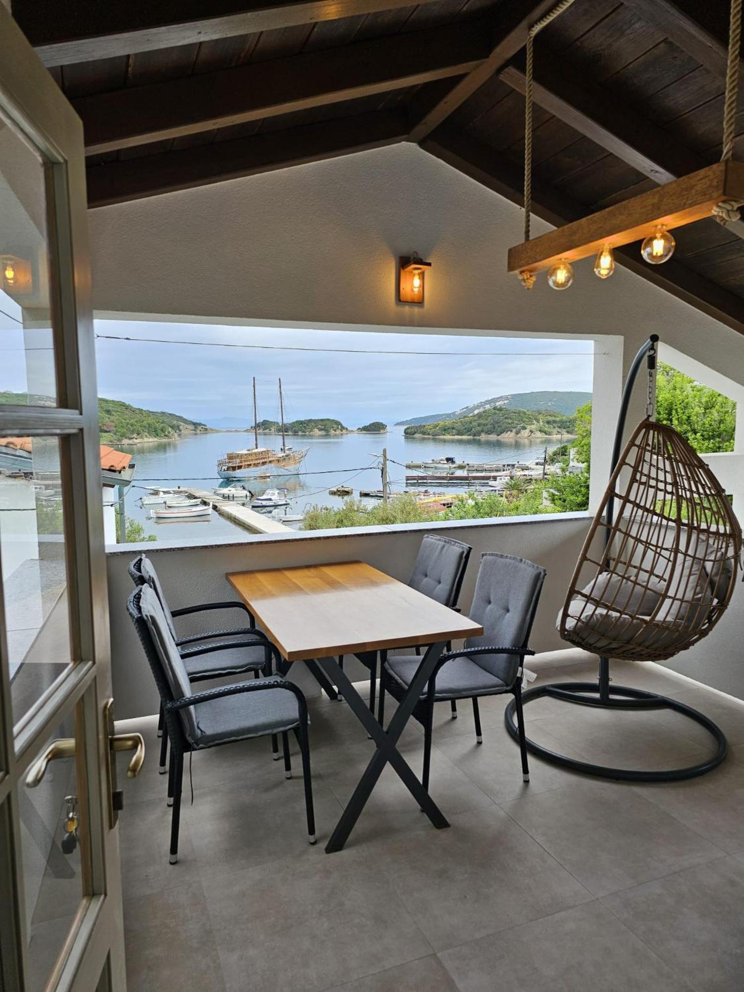 Beach Villa Ema Supetarska Draga Eksteriør billede