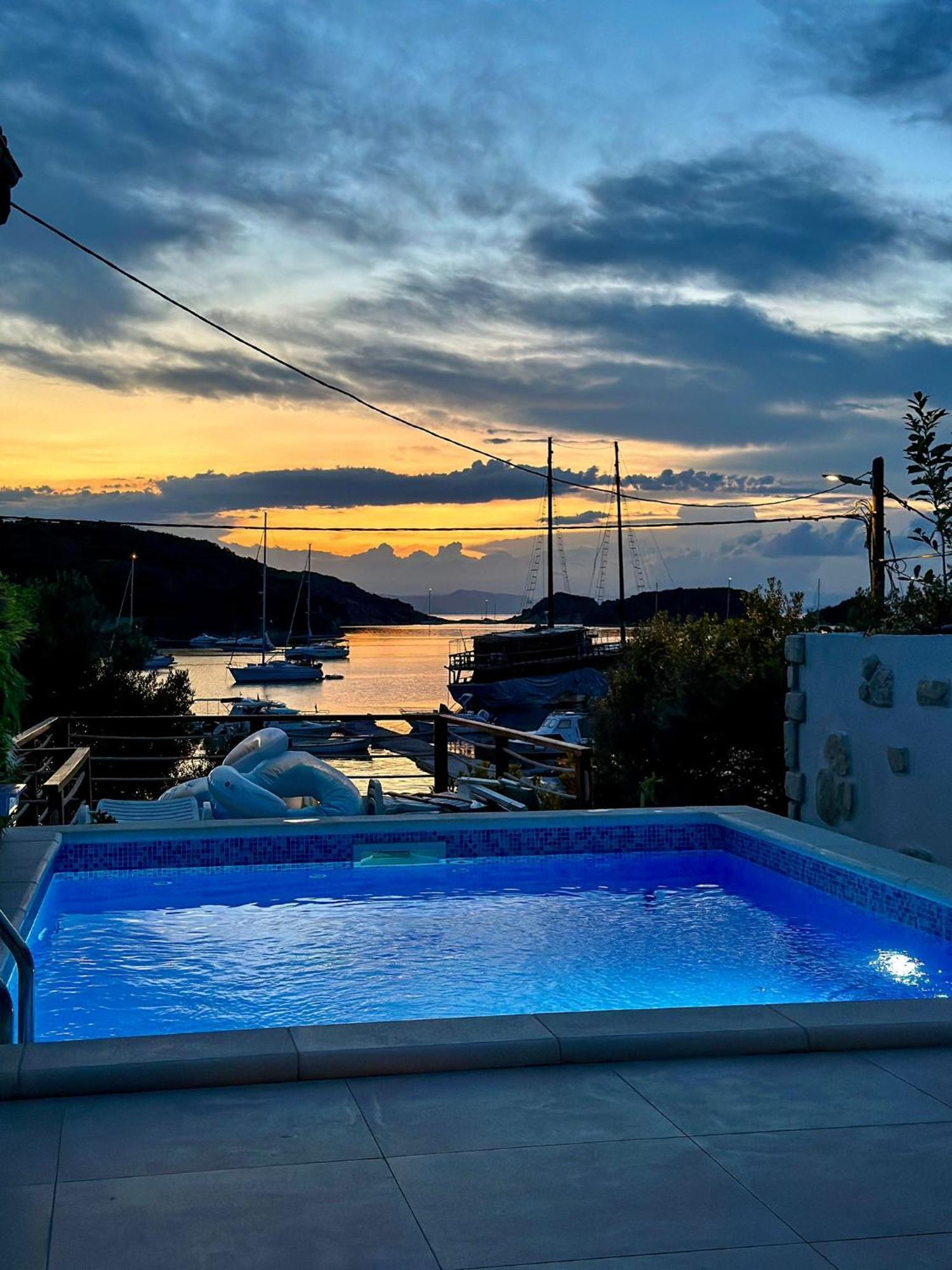 Beach Villa Ema Supetarska Draga Eksteriør billede