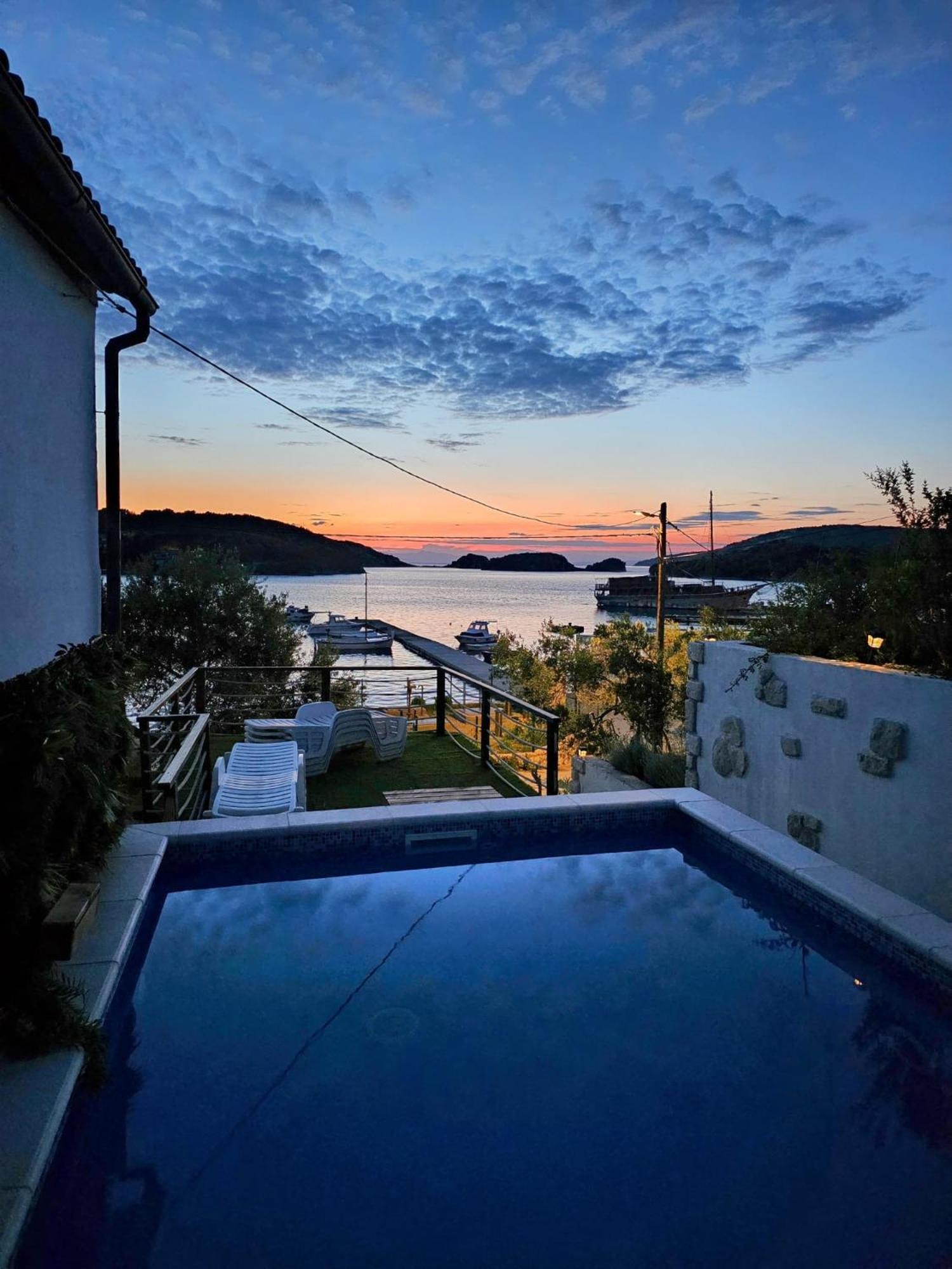 Beach Villa Ema Supetarska Draga Eksteriør billede